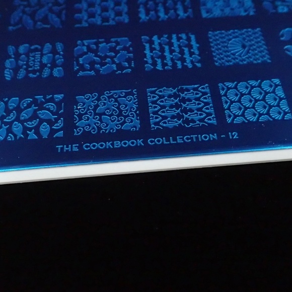 MoYou London Cookbook 12 Plate - New - Picture 3 of 3